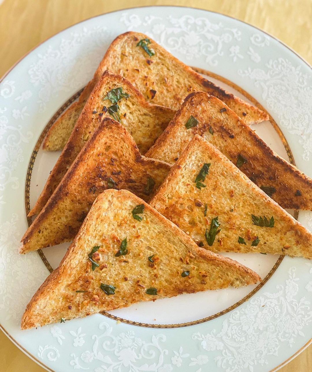Fresh or Toasted Bread
